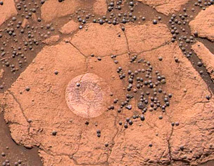 Esférulas en la superficie de Marte