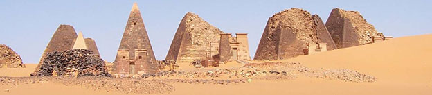 Pirámides Meroe, en el reino de Nubia (Sudán)
